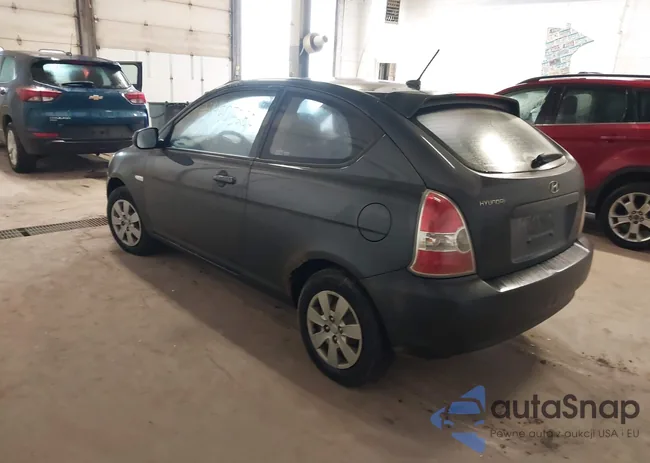 KMHCM3AC1BU198168: 44505280