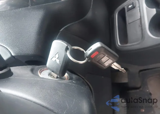 ML32F3FJ3JHF06942: 44505317