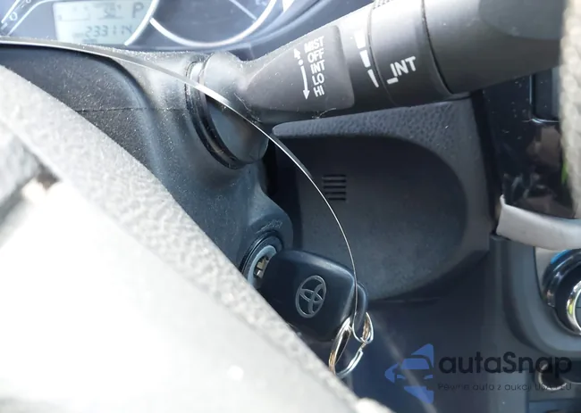 2T1BURHE7EC051378: 44505327