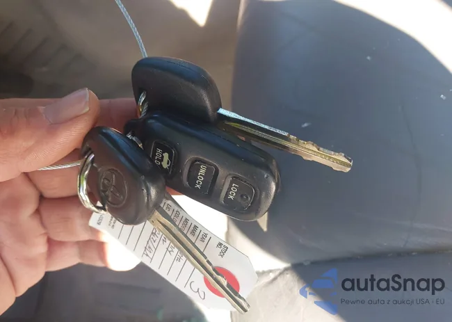 4T1BF30K04U573453: 44505336