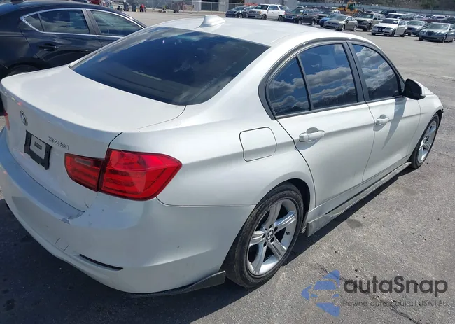 WBA3A5G52DNP25095: 44505417