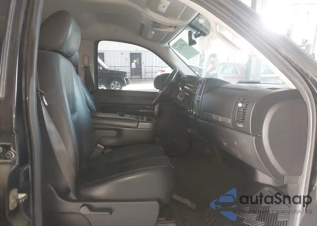 3GCEC13349G210117: 44505422