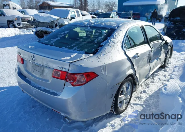 JH4CU2F66CC028105: 44505556