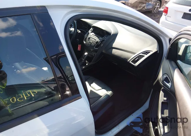 1FADP3F25GL229411: 44505595