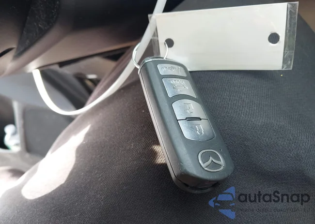 3MZBM1U77FM129947: 44506686