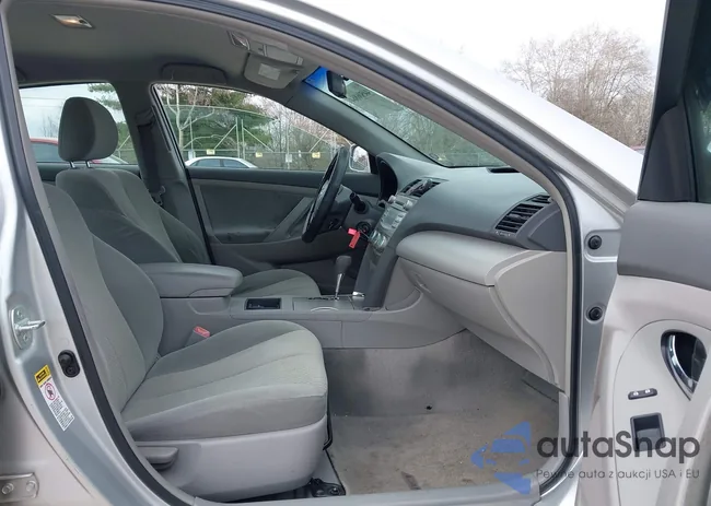 4T1BE46K68U733468: 44506864