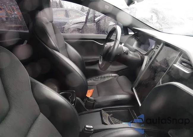 5YJSA1E24JF296777: 44506873