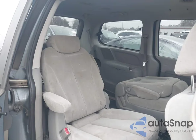 KNDMB233886232352: 44506875