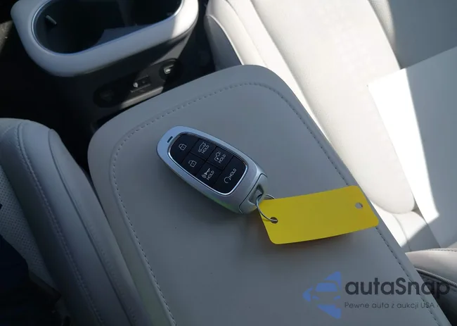 KM8KNDAFXPU205800: 44506980