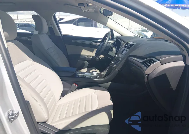 3FA6P0UU8JR254355: 44507004