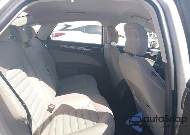 3FA6P0UU8JR254355: 44507004