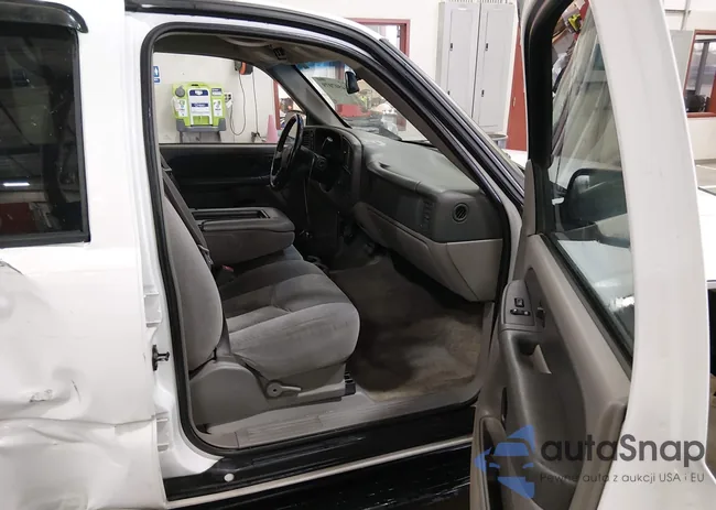 1GNEK13ZX3J208179: 44507079