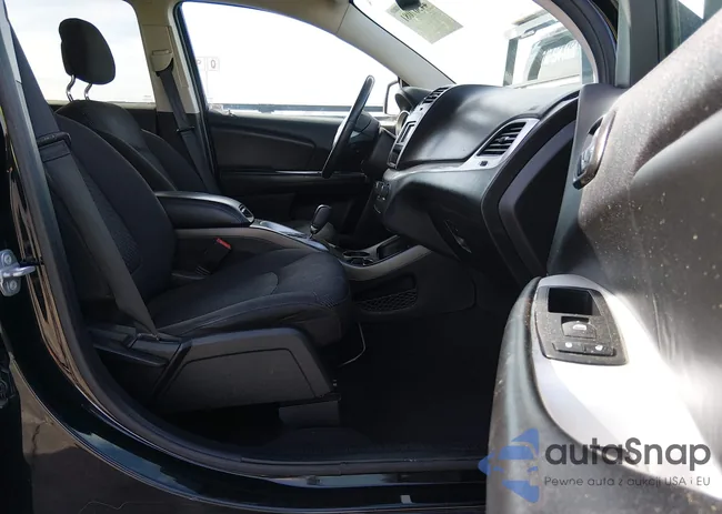 3C4PDCABXHT581316: 44507081