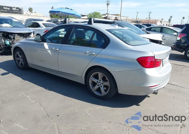 WBA3D3C55EK153881: 44506264