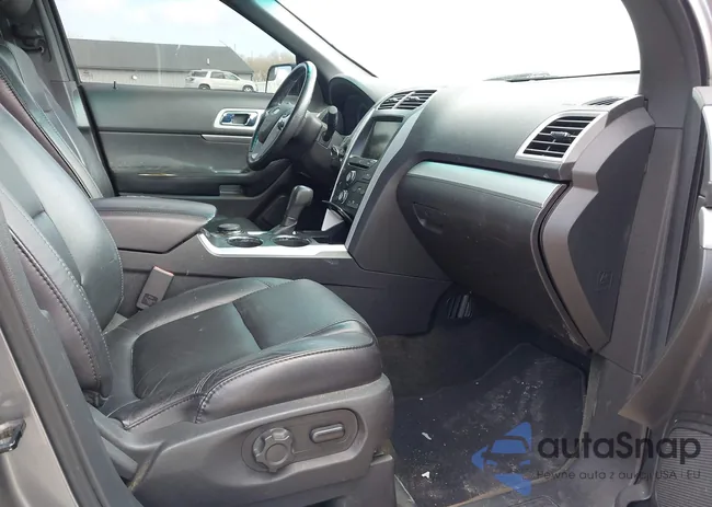 1FM5K8D81DGC22831: 44506321