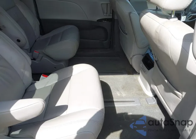 5TDDK3DC2GS139619: 44506368