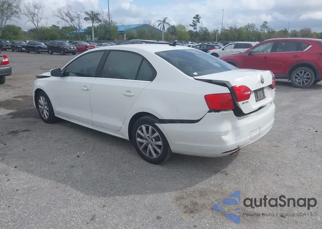 3VWDP7AJ7DM448958: 44506401