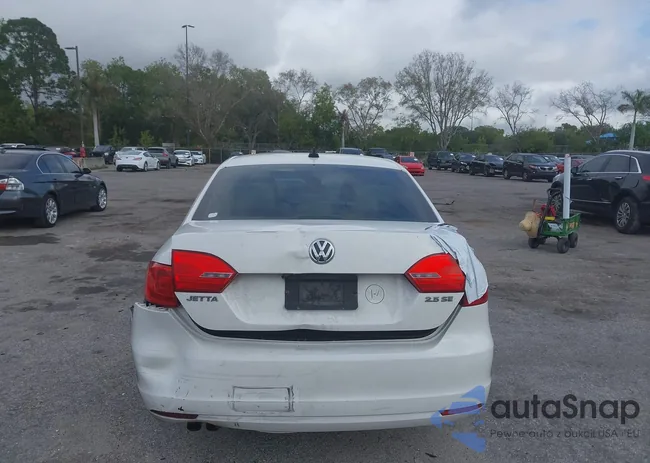 3VWDP7AJ7DM448958: 44506401