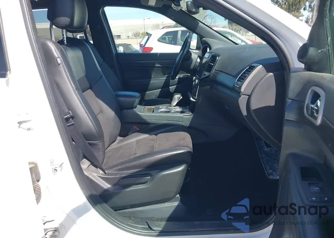 1C4RJEAG8LC430150: 44506551