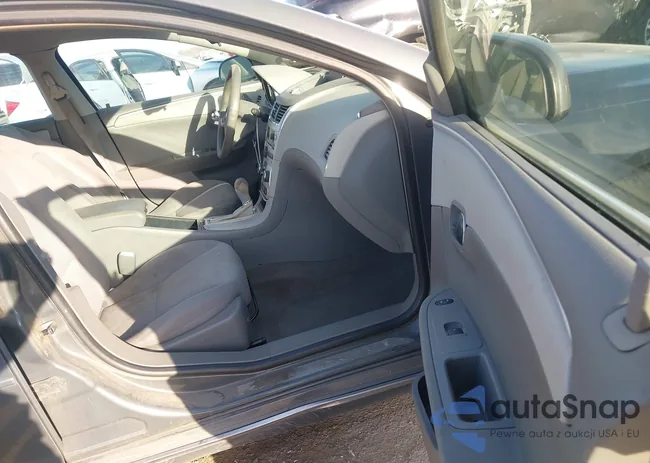 1G1ZH57B39F204864: 44507671