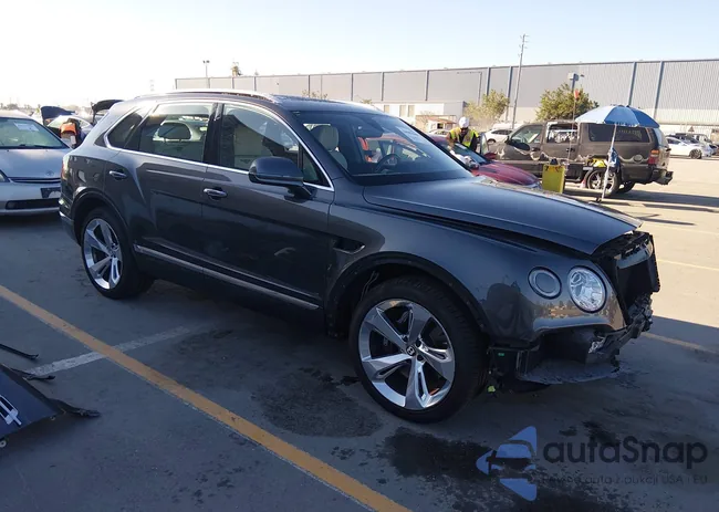 SJAAM2ZV3KC025982: 44507808