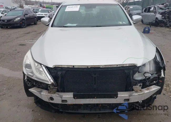 KMHGC4DD1DU242719: 44507936