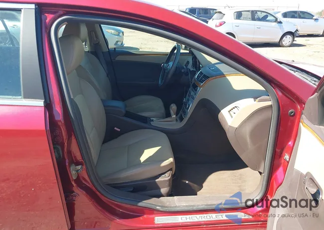 1G1ZD5EB5AF267080: 44508114