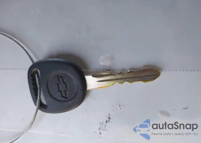 2GCEC19V311228016: 44508158