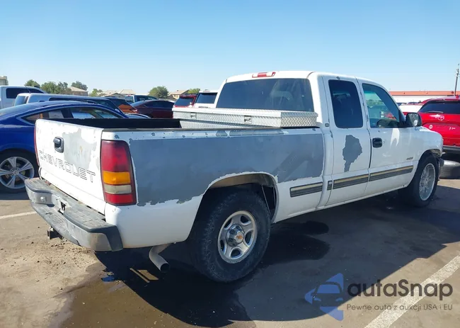 2GCEC19V311228016: 44508158