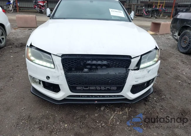 WAU3VAFR1BA005275: 44508188