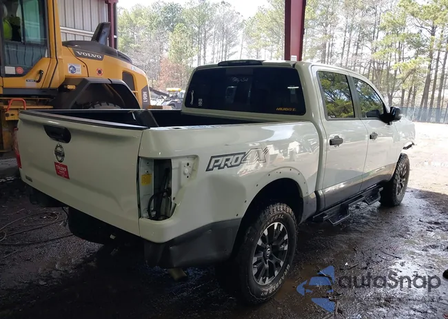 1N6AA1E56JN523357: 44508219