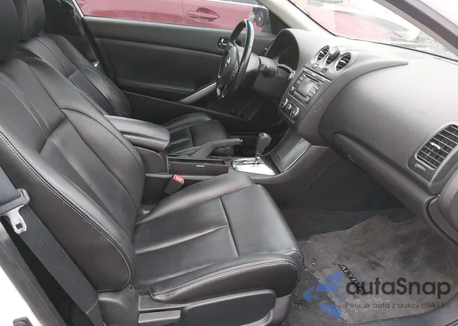 1N4AL2EP8DC137940: 44508220