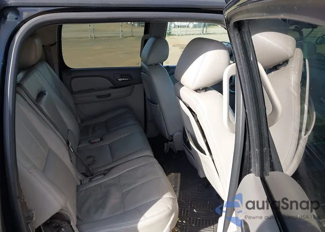 1GNSCJE08CR134910: 44507325