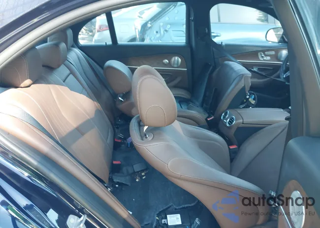 WDDZF4JB0JA412272: 44507326