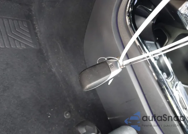 W1K3G4FB2LW046980: 44508644