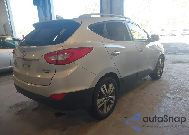 KM8JUCAG4EU843085: 44508698