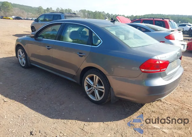 1VWBN7A31EC091858: 44508746