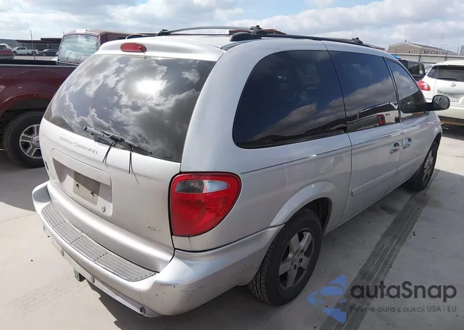 2D4GP44LX5R266261: 44508761