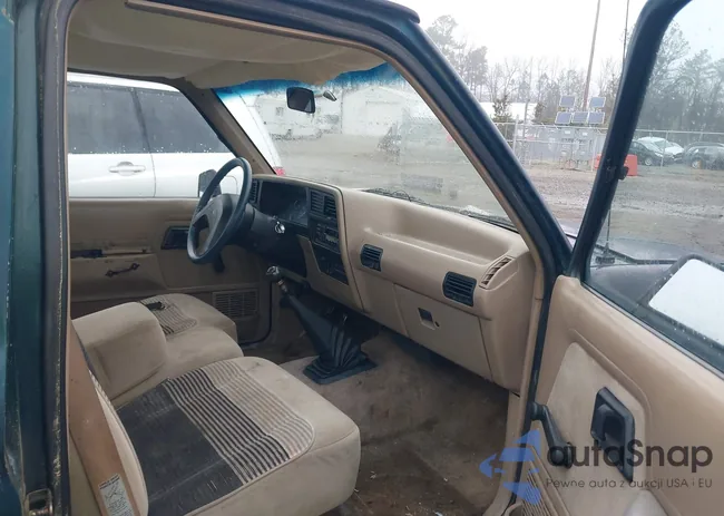 1FTCR10A0MTA27754: 44508875