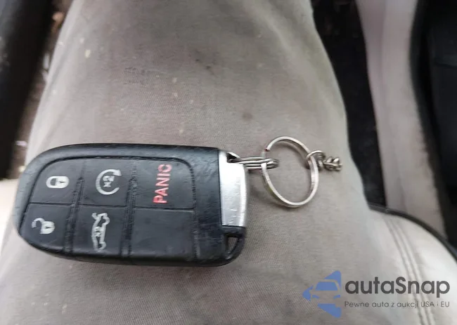 1C3CCCCG4FN633759: 44508884