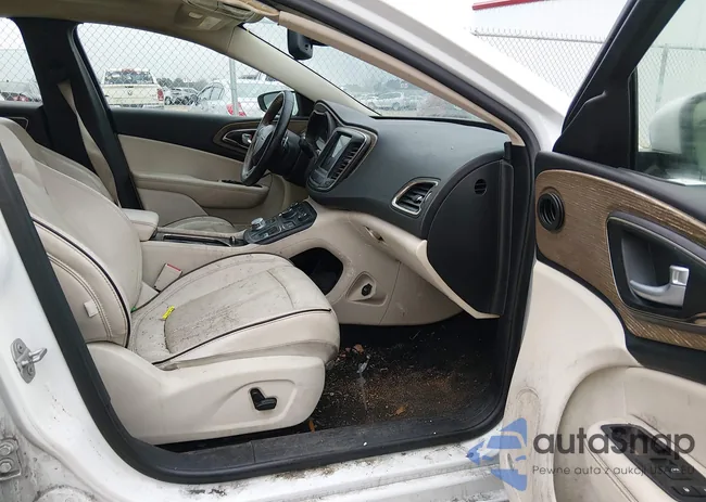 1C3CCCCG4FN633759: 44508884