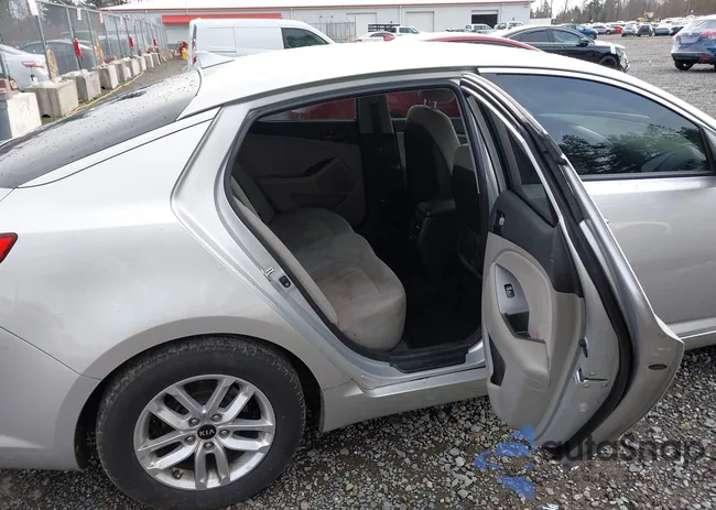 KNAGM4A78B5169885: 44509045