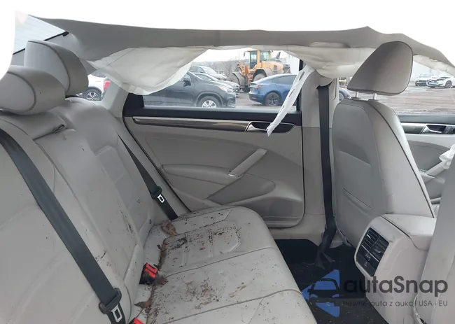 1VWBT7A36GC068682: 44509047