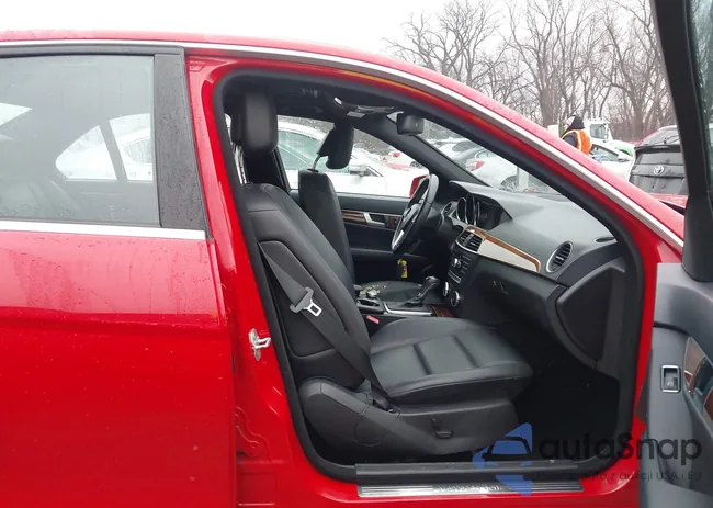 WDDGF8ABXDR254284: 44509081