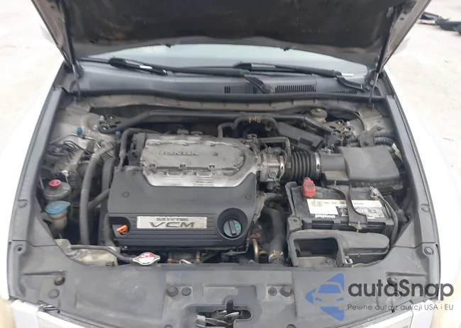 1HGCP368X8A006239: 44509107