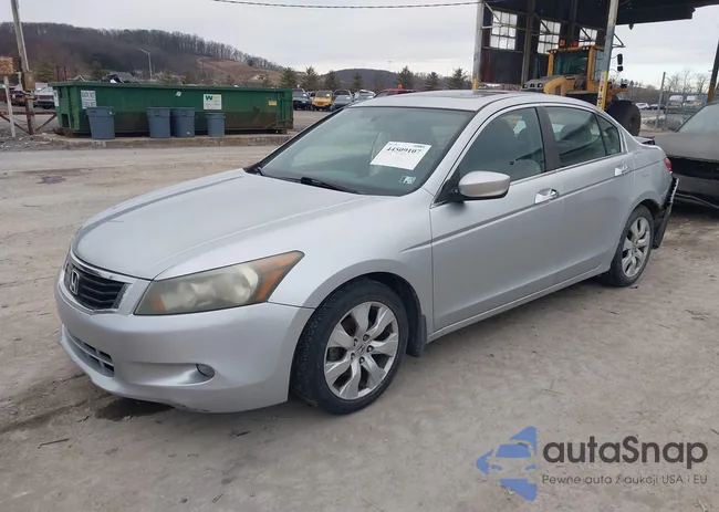 1HGCP368X8A006239: 44509107