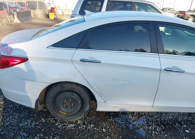 5NPEC4AC0BH295149: 44509135