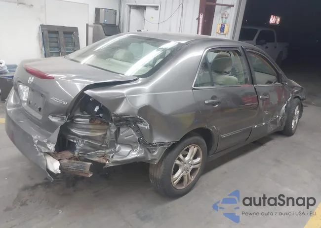 1HGCM56756A114342: 44509199