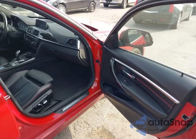 WBA8D9G37HNU63731: 44509211