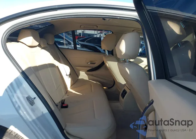 WBA3B1G55FNT03461: 44509229